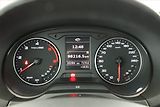 Audi A3 (2016) 1.6 TDI, Navi, Bi-Xenony - náhled 10
