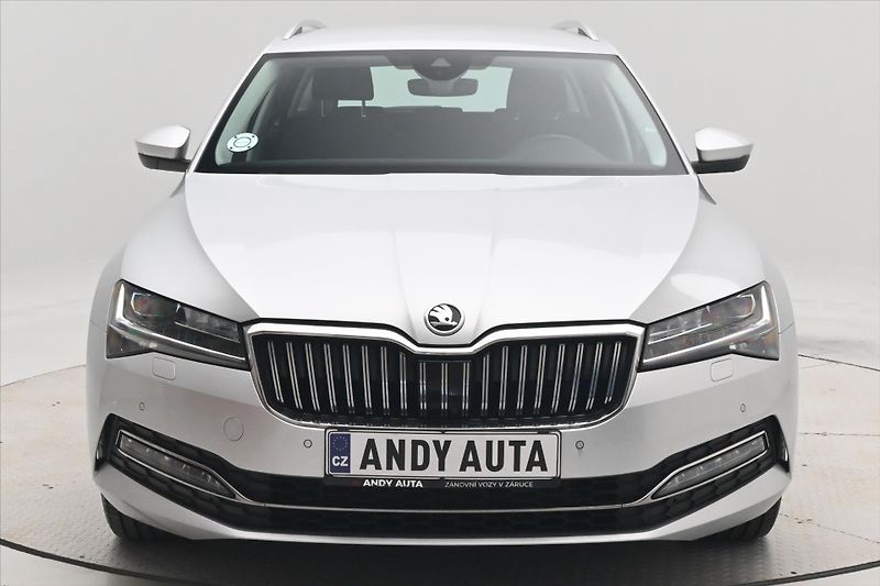 Škoda Superb 2,0 TDI 110 kW DSG Style Záruk - fotka 2 z 33