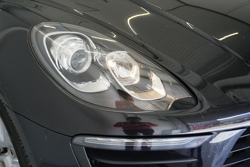 Porsche Macan 3.0i AWD PDK7 - fotka 3 z 27