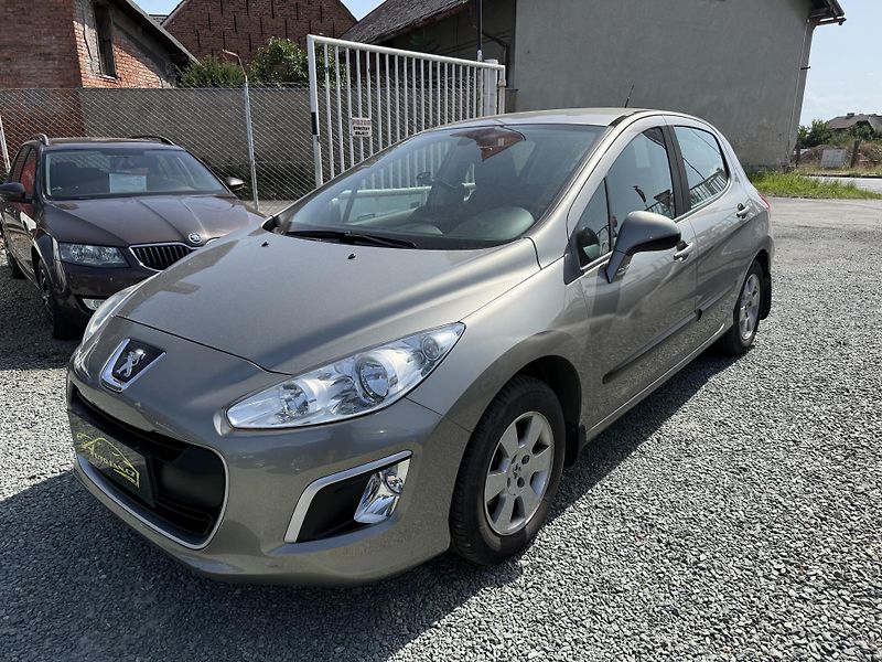 Peugeot 308 1.4 VTi KLIMA SERVISKA - fotka 3 z 13
