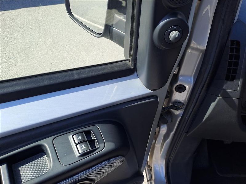 Fiat Qubo 1,4 i 54kW KLIMATIZACE - fotka 10 z 14