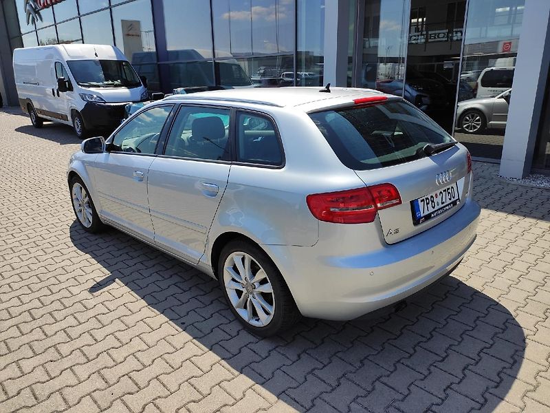 Audi A3 (2012) COMBI 2.0 TDI 140k DPH - fotka 3 z 29