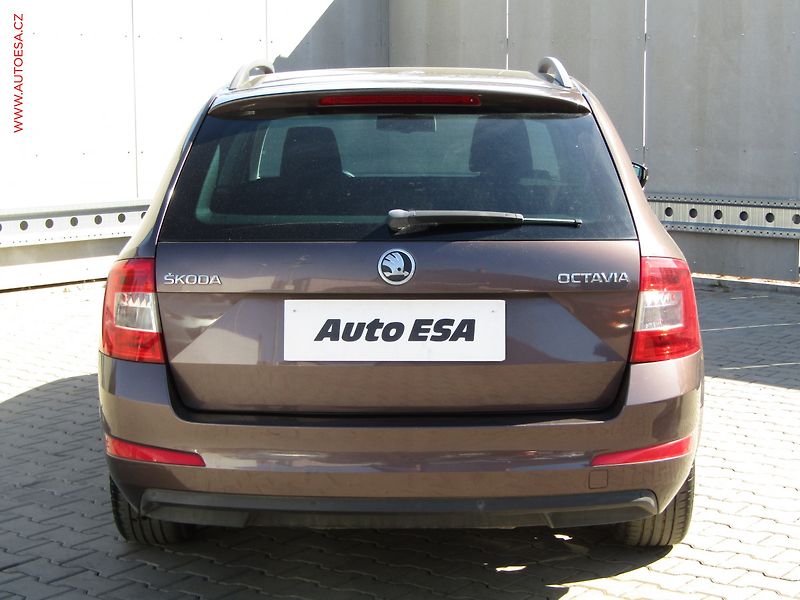 Škoda Octavia (2014) 1.6 TDi, Style, bixen - fotka 5 z 20