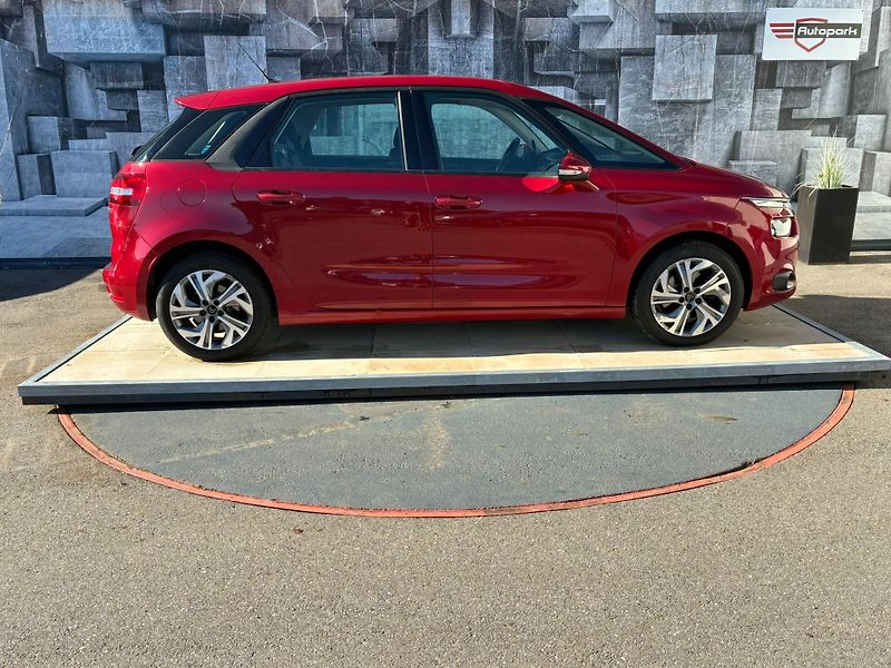 Citroën C4 Picasso (2014) 2.0HDi, 110KW - fotka 5 z 19
