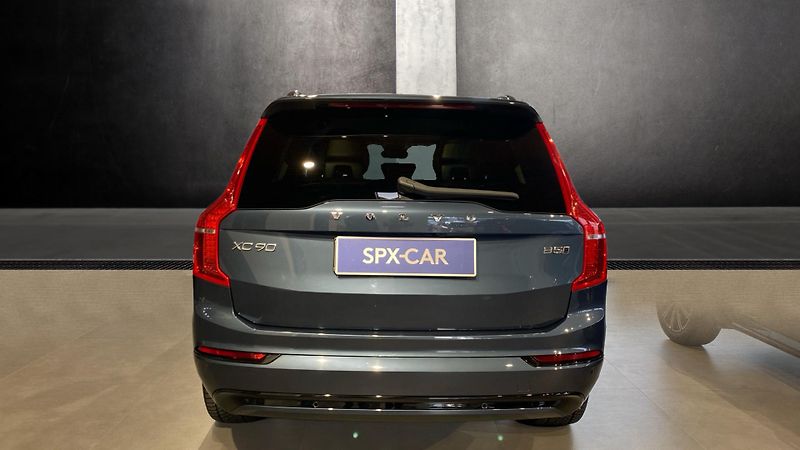 Volvo XC90 PLUS BRIGHT, B5 AWD, 173+10 kW - fotka 5 z 38