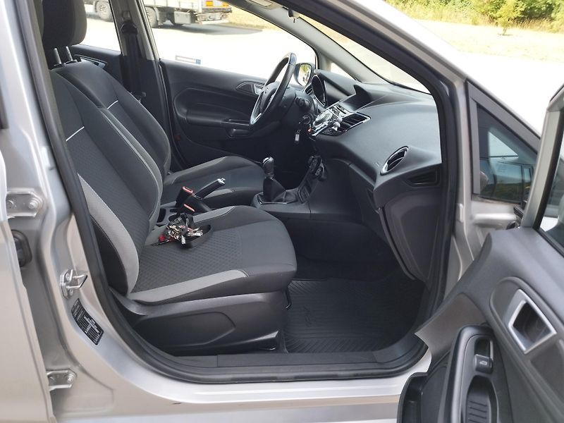 Ford Fiesta 1.5TDCI,volat-608 081 843 - fotka 16 z 18