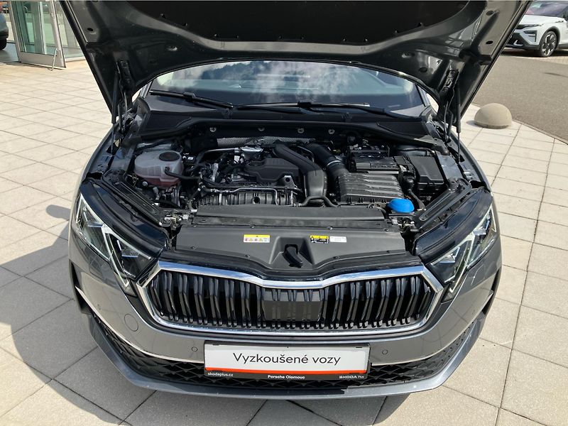 Škoda Octavia 1,5 TSI 110 kW MHEV DSG PREMIU - fotka 29 z 30