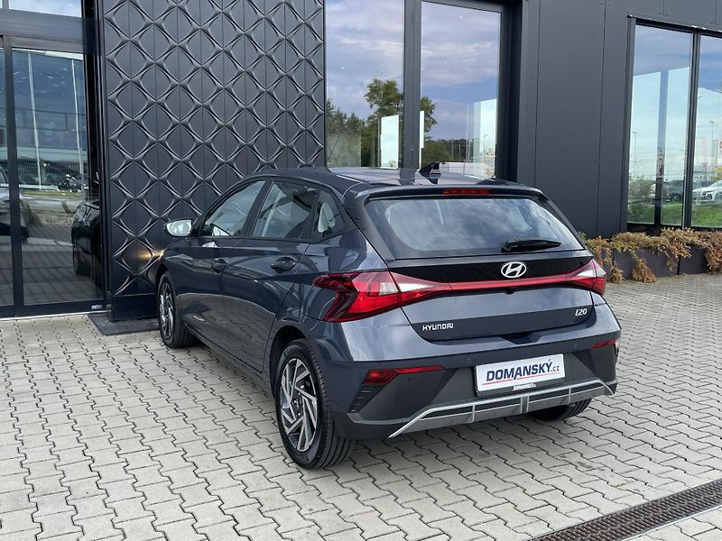 Hyundai i20 WAVE 1.2i 58 kW - fotka 8 z 23