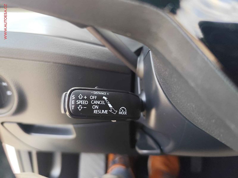 Škoda Superb (2018) 2.0 TDI, 2.maj,ČR, AC, TZ - fotka 21 z 28