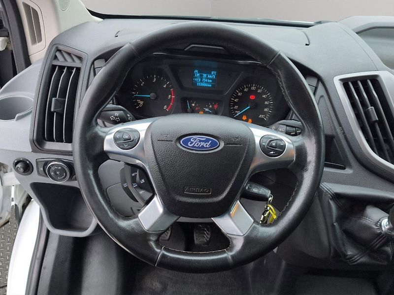 Ford Transit (2018) L3H2 2.0 EcoBlue 96kW, 1. maj. - fotka 10 z 24