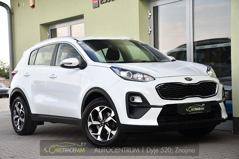 Kia Sportage 1.6CRDi NAVI KAMERA CARPLAY - fotka 7 z 38