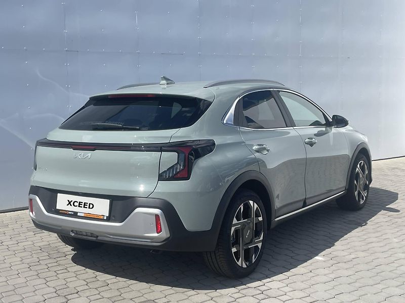 Kia XCeed (2026) TOP 7DCT 1,6 T-GDi - fotka 2 z 6