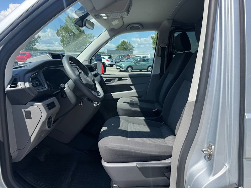 Volkswagen Transporter (2022) LR 2.0 TDI 103kW 4Motion - fotka 10 z 34