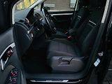Volkswagen Touran 2.0TDI MANUÁL SENZORY VÝHŘEV - náhled 27