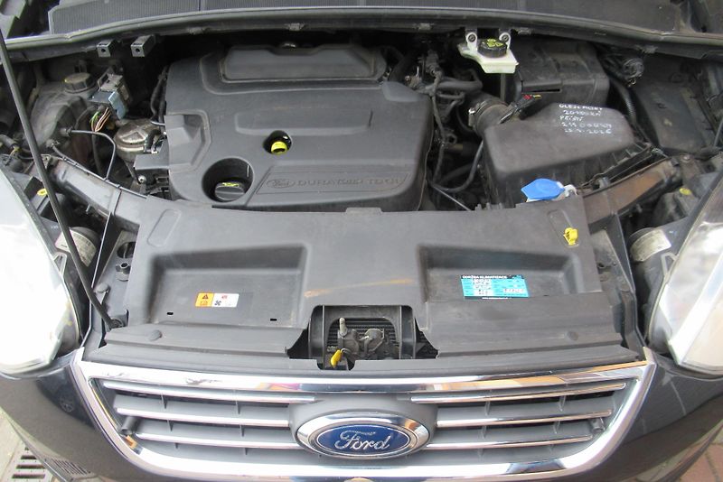 Ford Galaxy 2.0TDCi AUT.KLIMA TAŽNÉ 1,8t - fotka 23 z 27