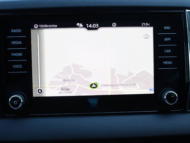 Škoda Karoq (2022) 1.5 TSI 110 kW LED manuál - fotka 20 z 35