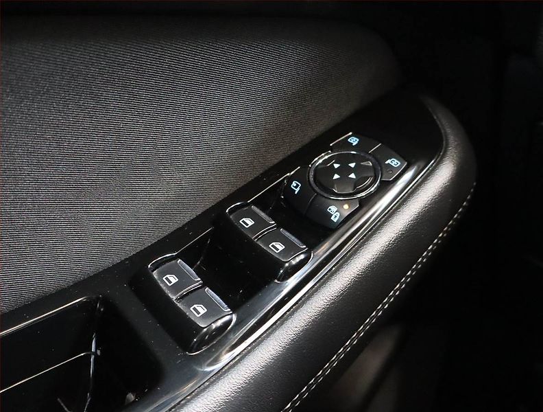 Ford S-MAX (2019) 2.0 EcoBlue, 7 míst, Navi - fotka 18 z 22