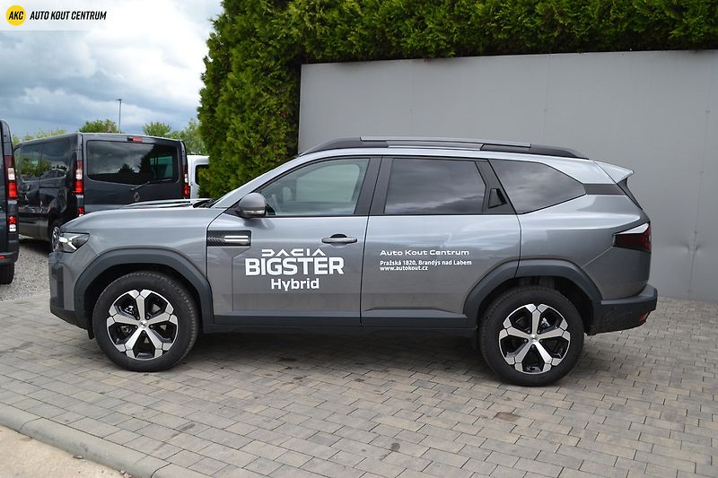 Dacia Bigster JOURNEY HYBRID 155 - fotka 2 z 61
