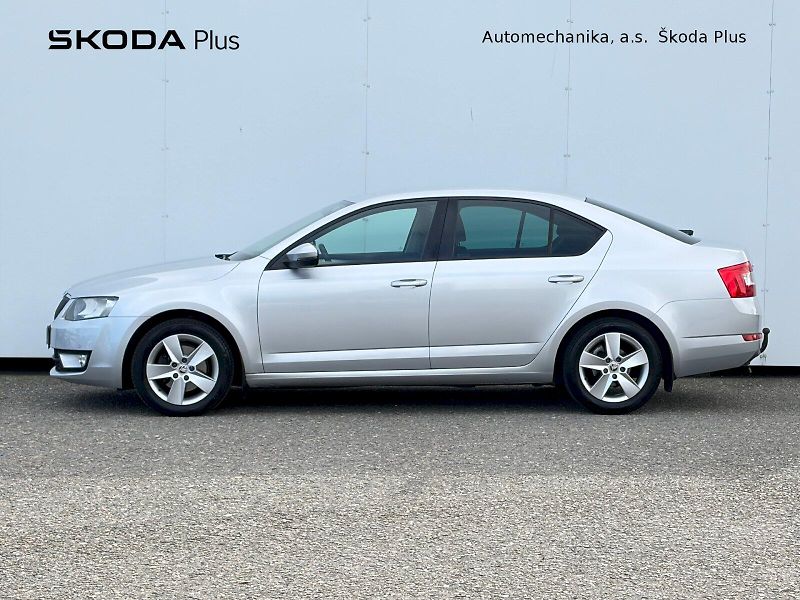 Škoda Octavia (2017) 2.0 TDI / 110kW / ELEGANCE - fotka 3 z 32