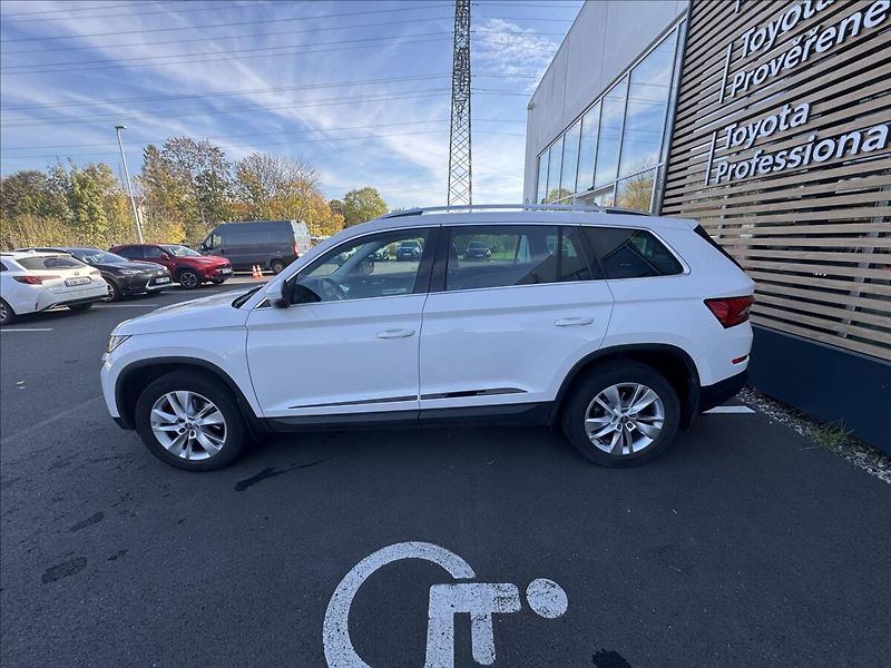 Škoda Kodiaq 2,0 DSG STYLE PLUS AWD - fotka 4 z 19