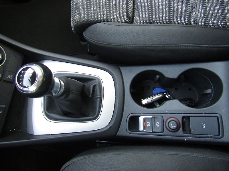Audi Q3 (2016) 1.4 TFSI 110kW - fotka 37 z 44