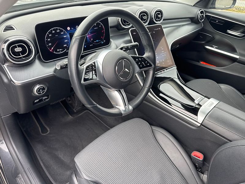Mercedes-Benz Třídy C - fotka 9 z 20