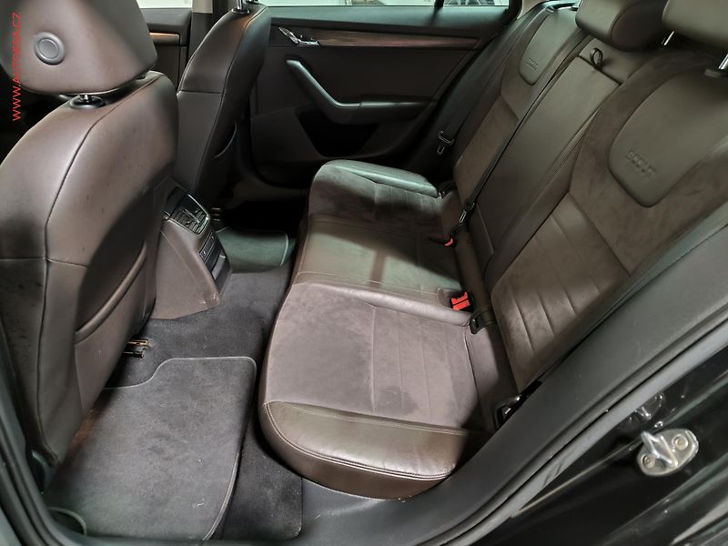 Škoda Octavia (2014) 2.0 TDI 4x4, Scout, DSG - fotka 10 z 17