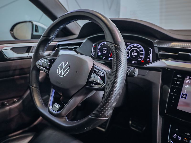 Volkswagen Arteon Shooting Brake R SB 4M - 235kW - TOP - fotka 22 z 31