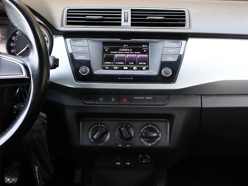 Škoda Fabia (2017) Ambition 1.0 TSI - fotka 10 z 12