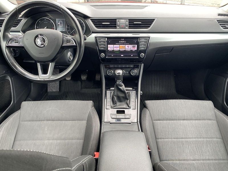 Škoda Superb (2016) Combi 2.0 TDI Ambition - fotka 5 z 31