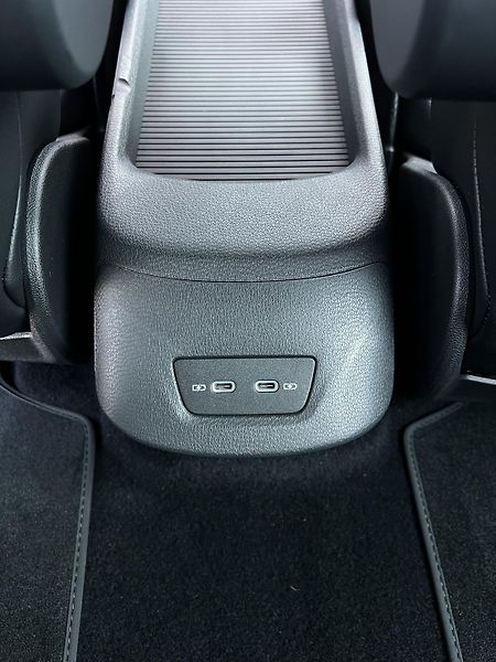 Volkswagen ID.3 150kW 62kWh Pro Kůže, Head-Up - fotka 22 z 25