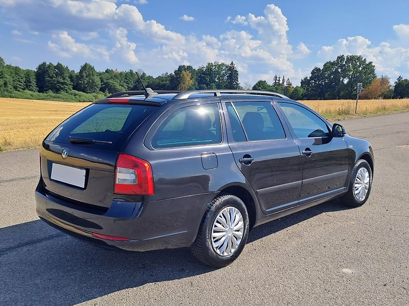 Škoda Octavia (2011) 1.6 TDi, PĚKNÝ STAV - fotka 5 z 30