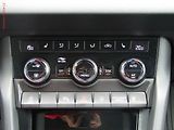 Škoda Karoq (2025) 2.0 TDi, 1.maj,ČR, Fresh - náhled 15