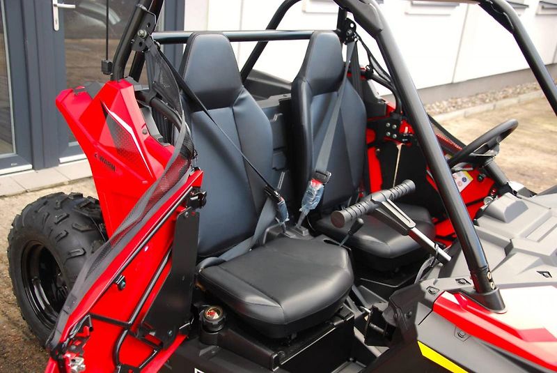 Polaris RZR 170 (2026) RZR 200 - fotka 19 z 25