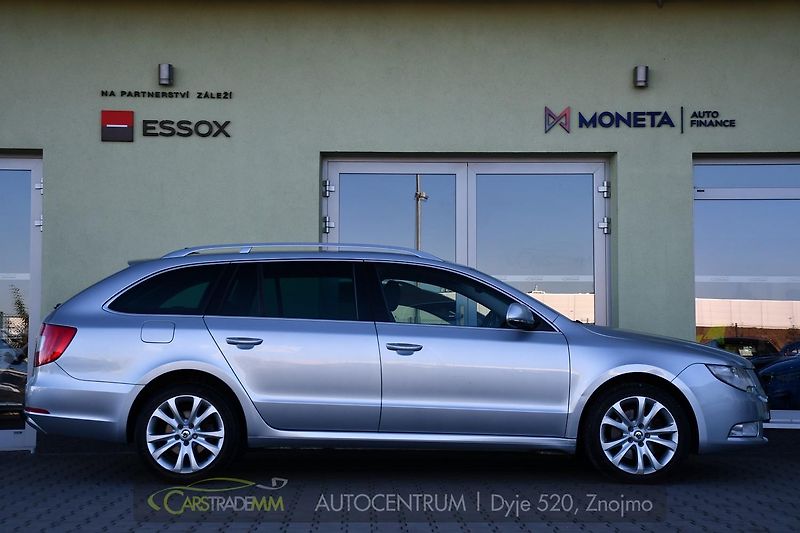 Škoda Superb 2,0TDi TAŽNÉ 2xKOLA - fotka 7 z 49