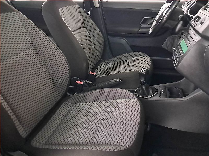 Škoda Fabia (2010) 1.2 TSI - fotka 9 z 18