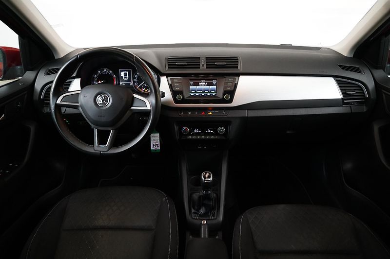 Škoda Fabia - fotka 5 z 24