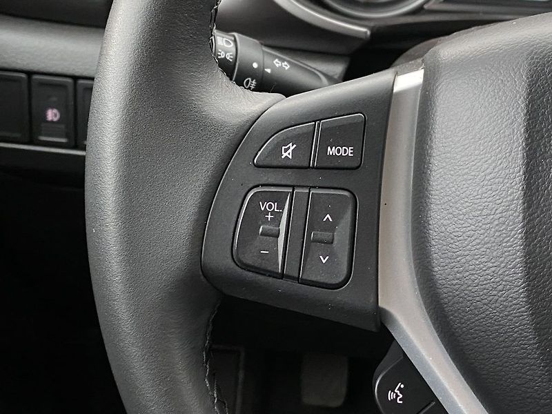 Suzuki Vitara 1.4iJET, ČR-1m, 4x4, Premium - fotka 19 z 33