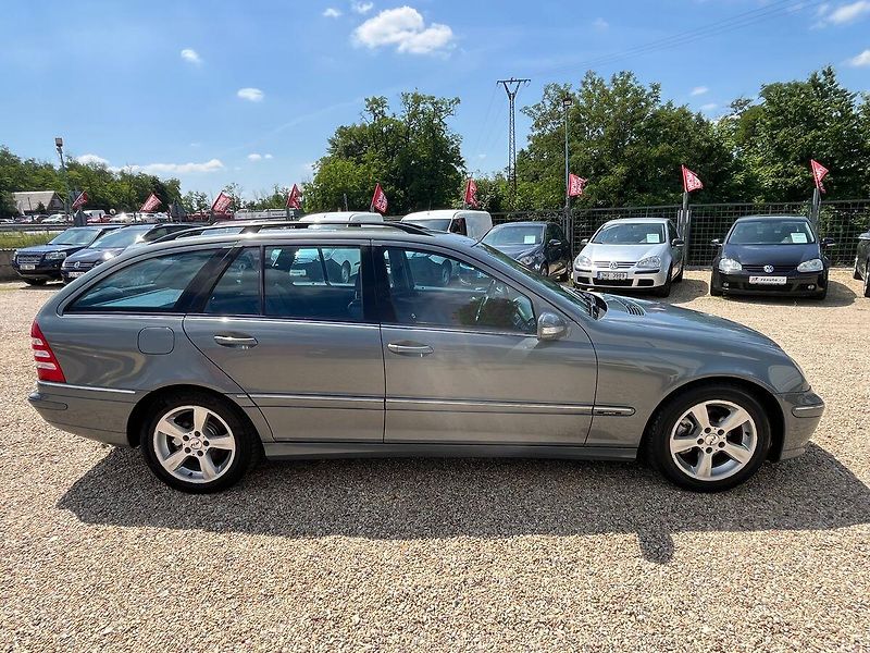Mercedes-Benz Třídy C C 220 CDI Avantgarde - fotka 9 z 32
