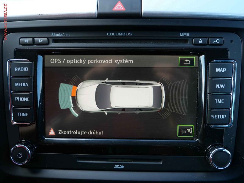 Škoda Superb (2012) 2.0TDi 4x4, Elegance, DSG - fotka 24 z 28
