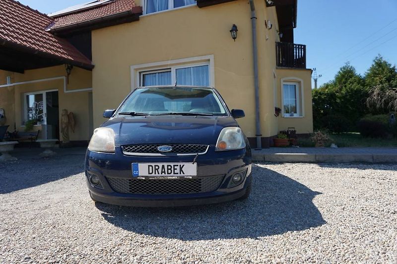 Ford Fiesta (2008) 1,3 NOVÉ V ČR - fotka 2 z 26