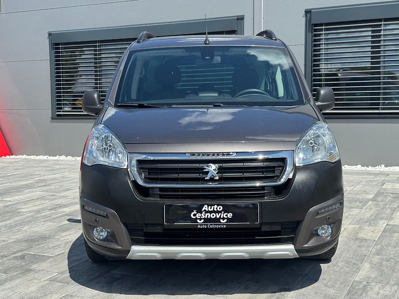 Peugeot Partner Tepee (2018) Outdoor 1.6 HDi 88kW - fotka 2 z 34