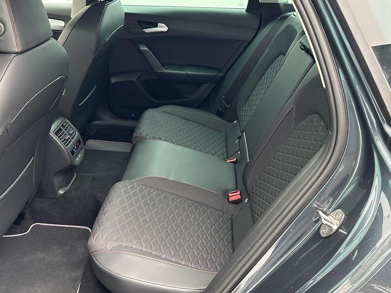 Seat Leon FR DSG - fotka 8 z 25