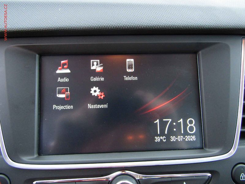 Opel Crossland X (2018) 1.2T, ČR, AT - fotka 15 z 18