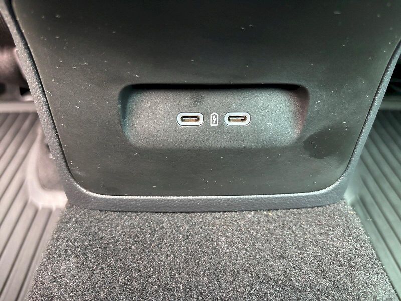 Škoda Octavia (2024) COM M-HEV AMB TS 110/1.5 A7F - fotka 20 z 29
