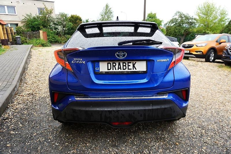 Toyota C-HR (2018) ACTIVE 1,8 HYBRID 72 kW - fotka 5 z 49