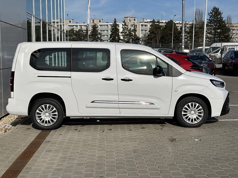 Toyota ProAce City Verso (2026) LONG BUSINESS 1,5D MAN6 - fotka 13 z 14