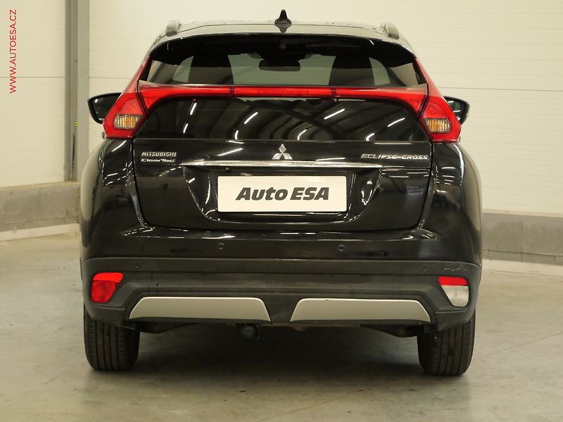 Mitsubishi Eclipse Cross (2018) 1.5 T- MIVEC, 1.maj,ČR, AT - fotka 5 z 22