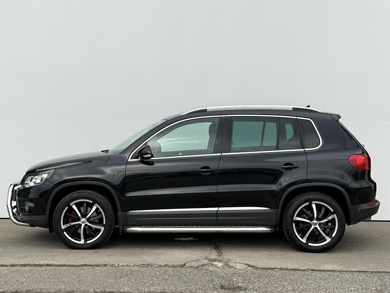 Volkswagen Tiguan 2.0 TDi 103KW DSG 4MOT Sport & - fotka 8 z 19