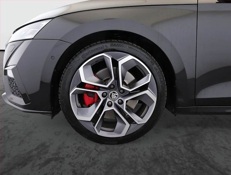 Škoda Octavia (2021) RS 2.0 TSI - fotka 21 z 21